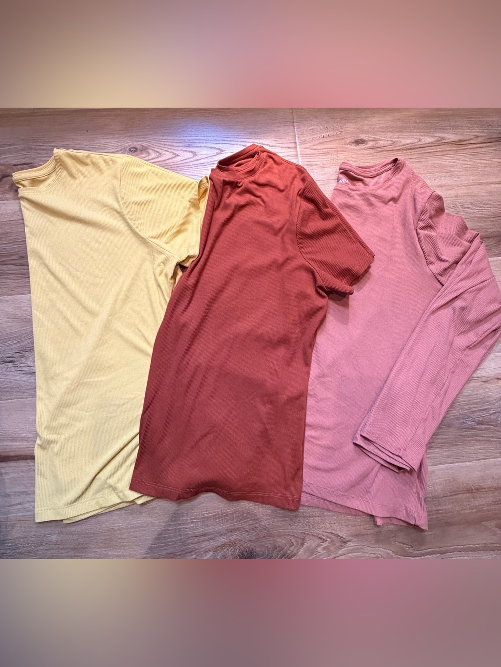 Nine West Ribbed Short/long Sleeve tee set XL like new condition